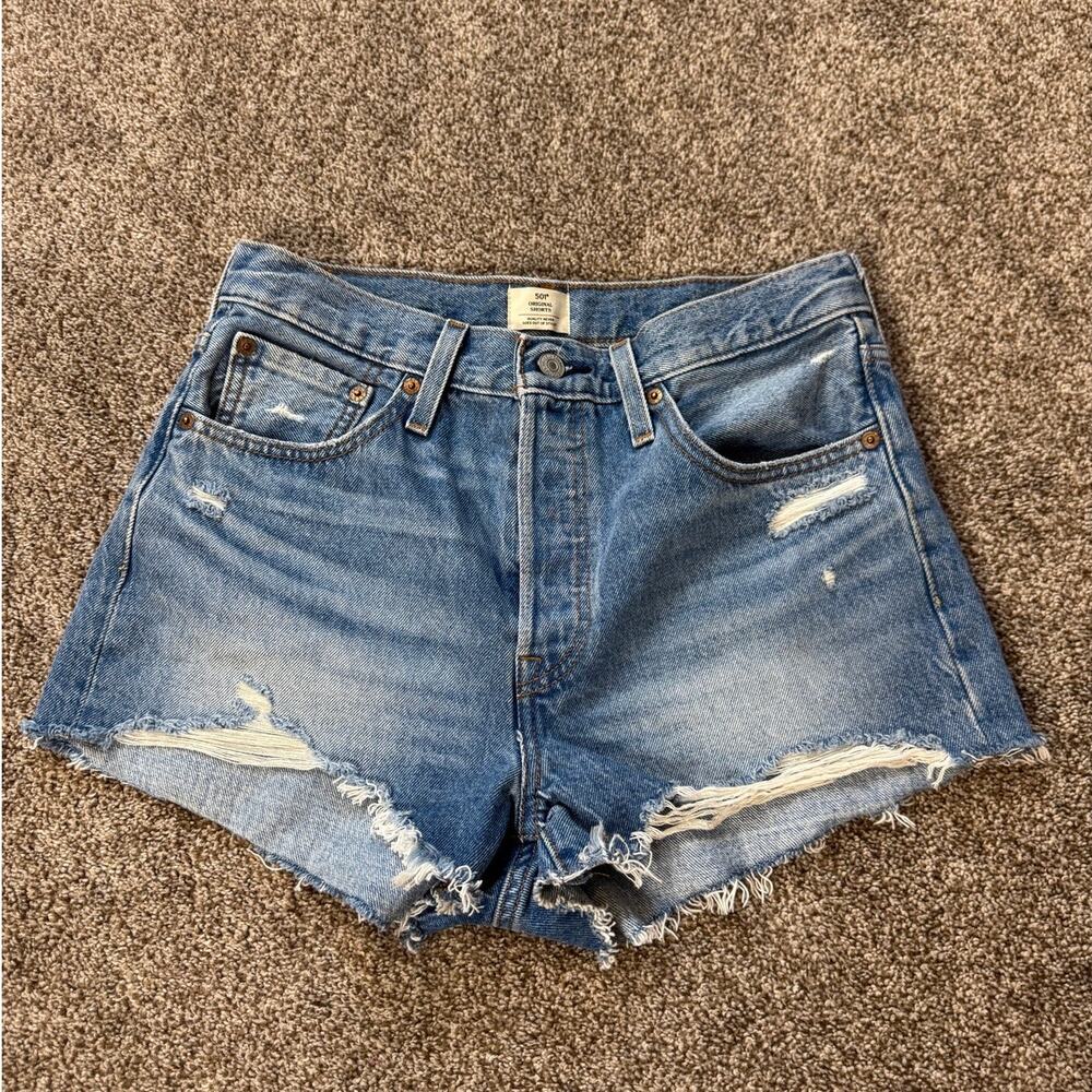 Levi's 501 Original High Rise 2.5" Cutoff Raw Hem Shorts Size 28 Micro Daisy